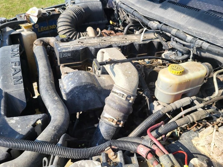 2002-dodge-2500-image-61