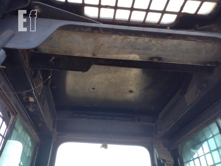 new-holland-lx885-image-13