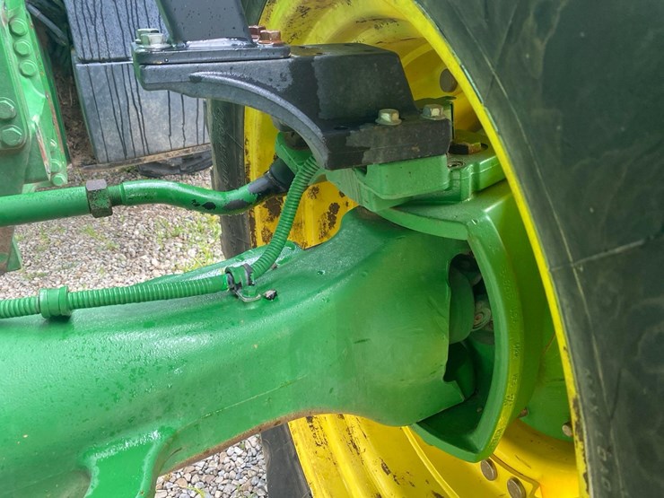 2016-john-deere-8245r-image-30