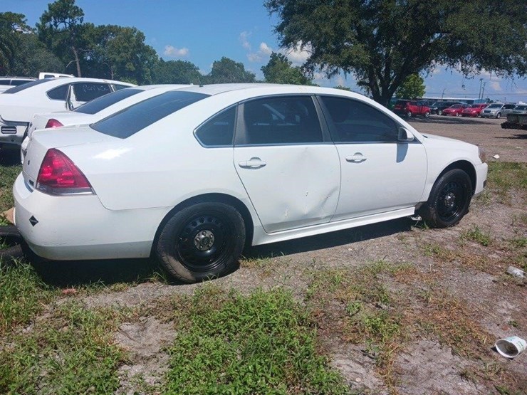 2013-chevrolet-impala-inop-police-image-5