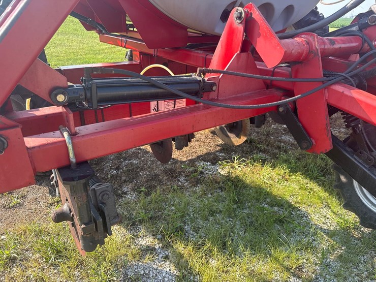 case-ih-2800-image-14