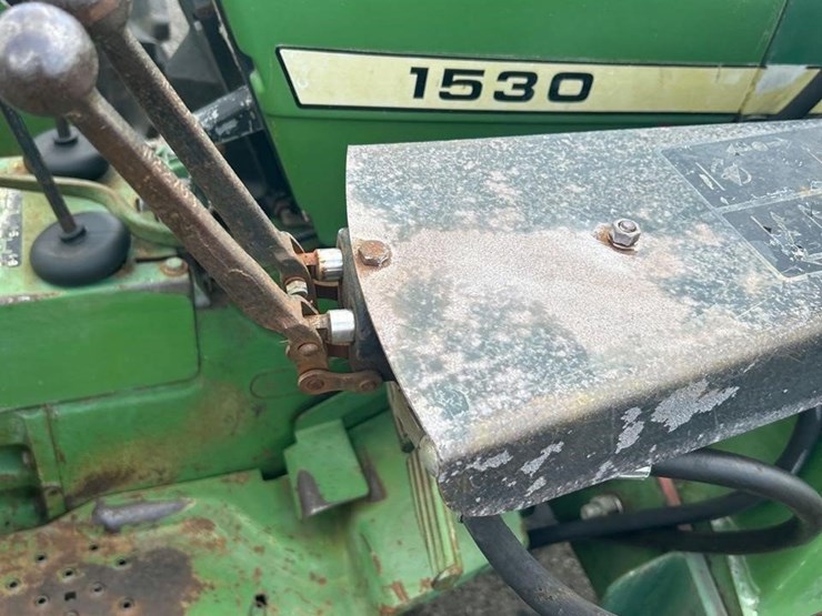 john-deere-1530-image-16