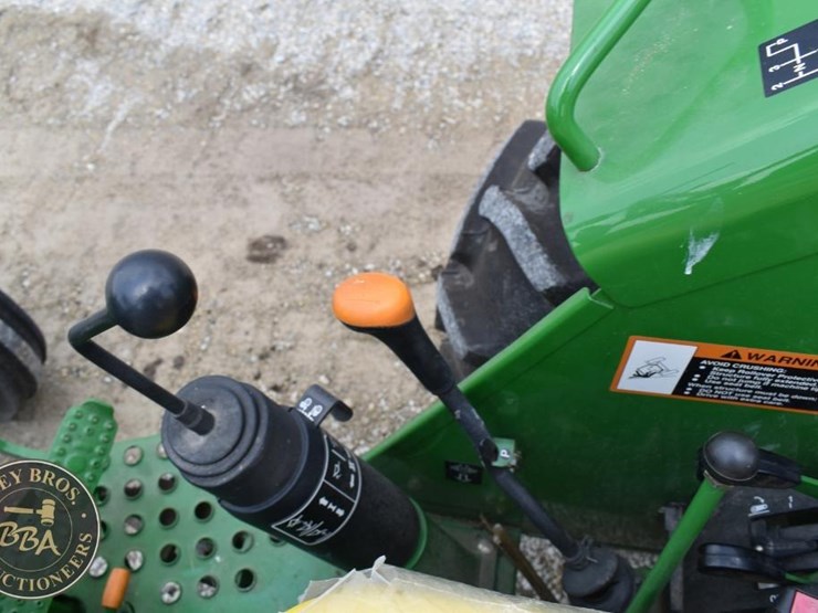 2007-john-deere-5203-image-26