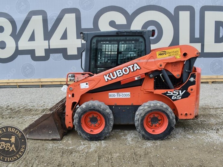 2017-kubota-ssv65-image-7