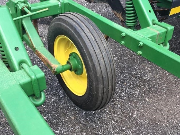 john-deere-1610-image-4