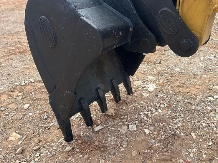 2021-caterpillar-315-gc-image-9