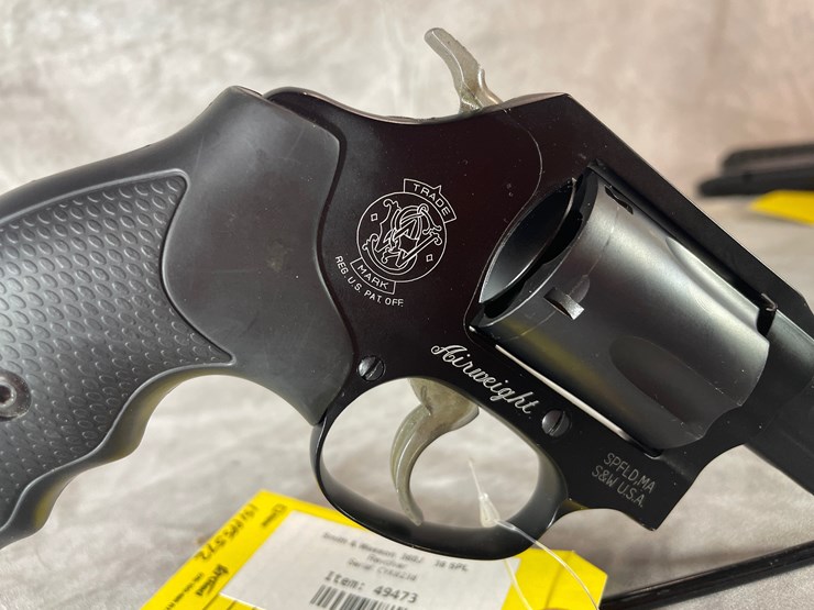 #4398-•-smith-and-wesson-380j-38-spl-revolver,-sn:-cyk0238-image-7