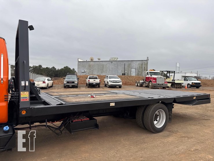 2012-ford-f650-sd-image-11
