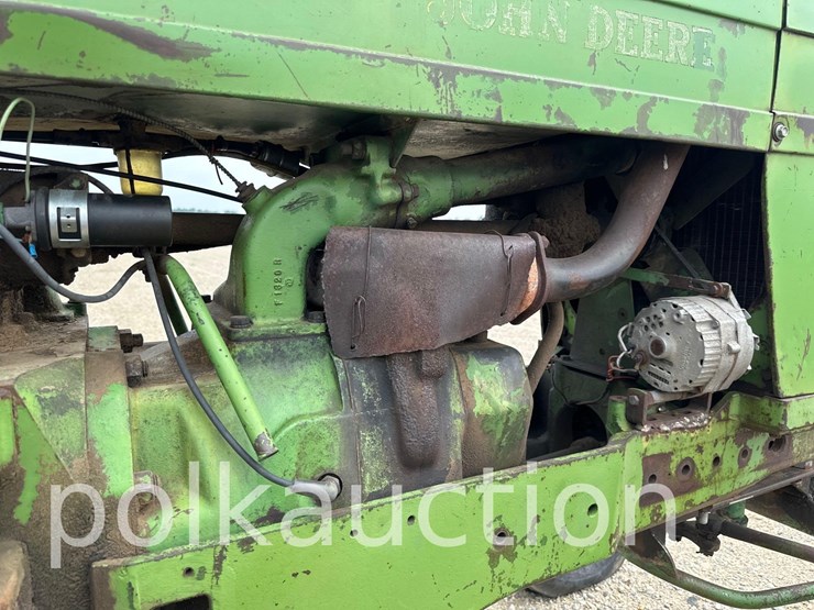john-deere-70-image-11