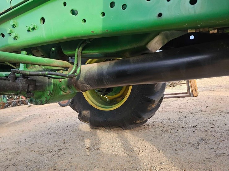 john-deere-7200-image-17