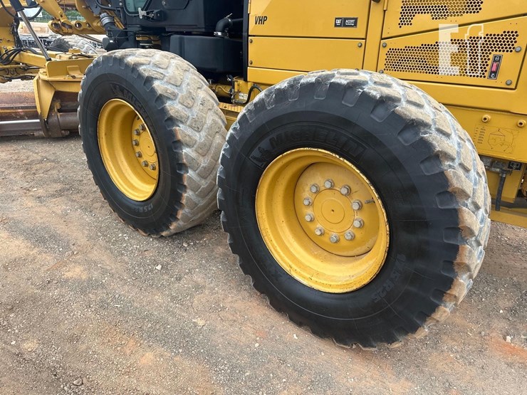 2011-caterpillar-12m-vhp-image-21