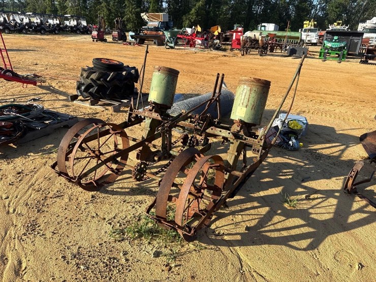 john-deere-71-image-4
