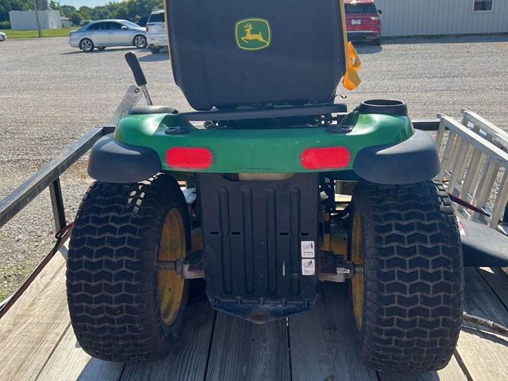 lawn-tractor-image-5