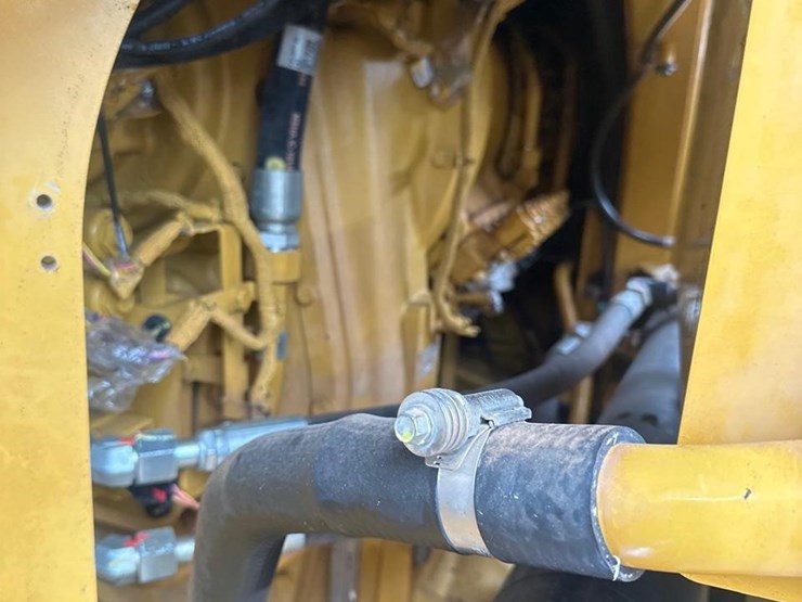 2021-caterpillar-980m-image-29