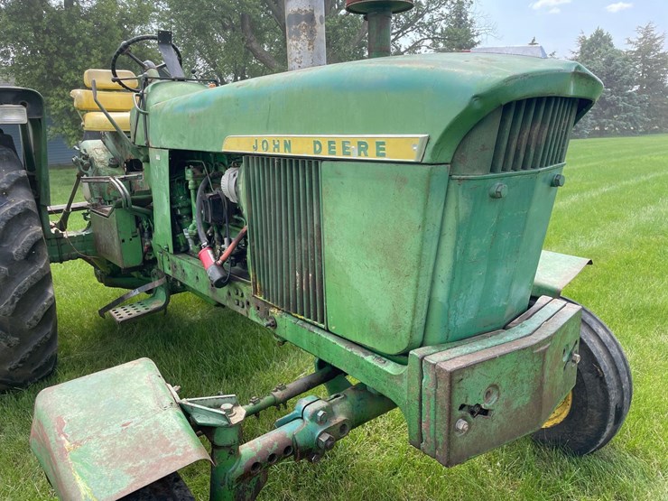 john-deere-4020-image-11