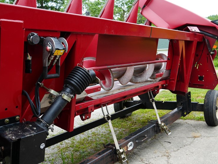 2009-case-ih-3406-image-12