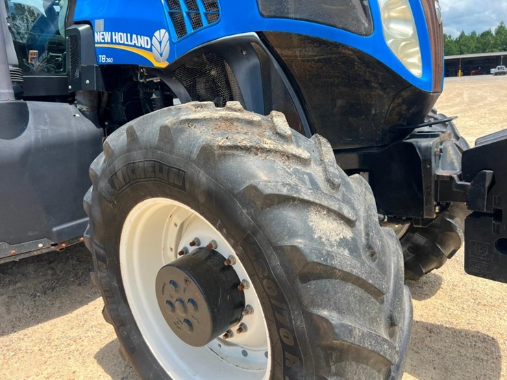 2014-new-holland-t8.360-image-23