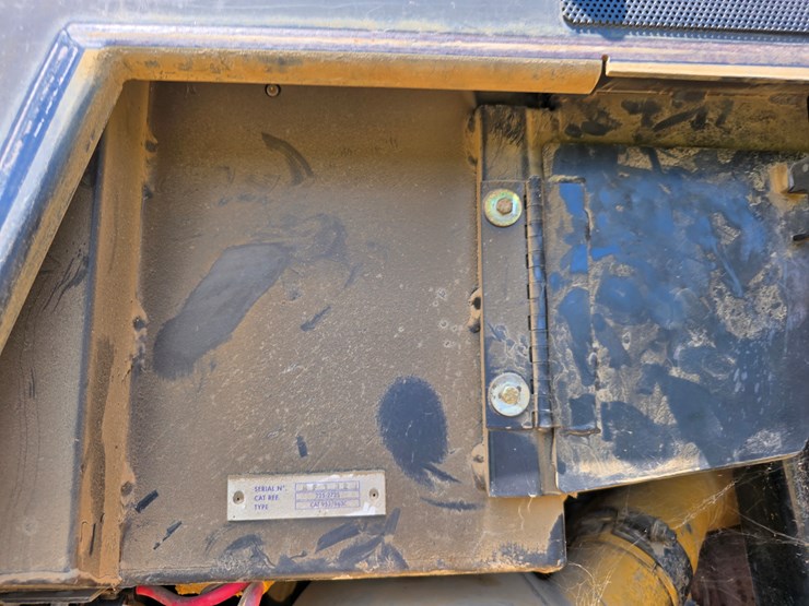 2005-caterpillar-953c-image-119