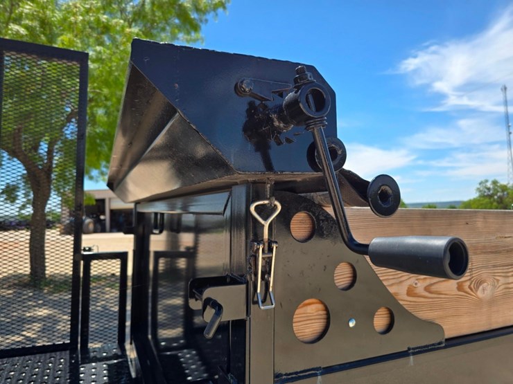 2024-bcl-fabrication-landscape-dump-trailer---heavy-duty-utility-trailer-for-mulch-debris-hauling-image-26