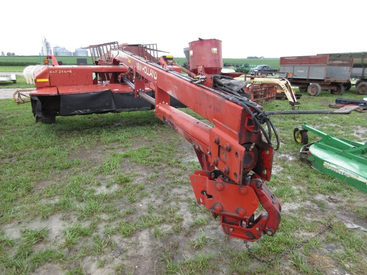 new-holland-1431-image-9