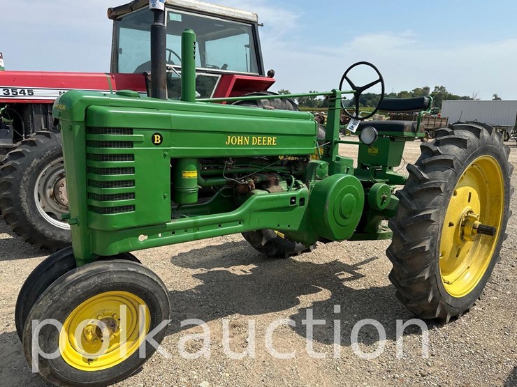 john-deere-b-image-1