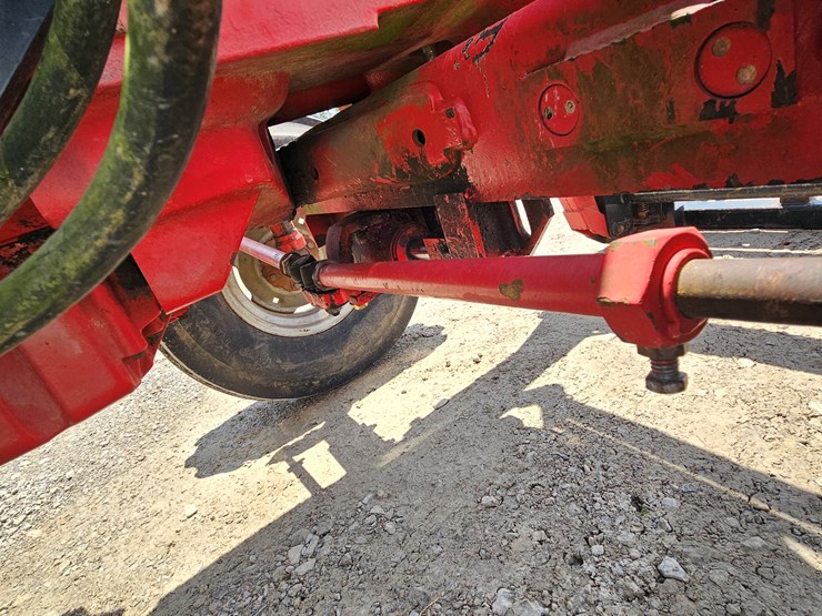 2004-mccormick-cx105-image-74