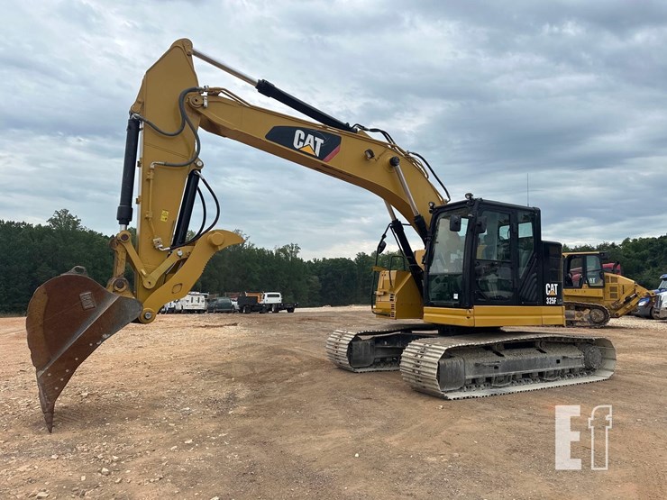 caterpillar-325flcr-image-1