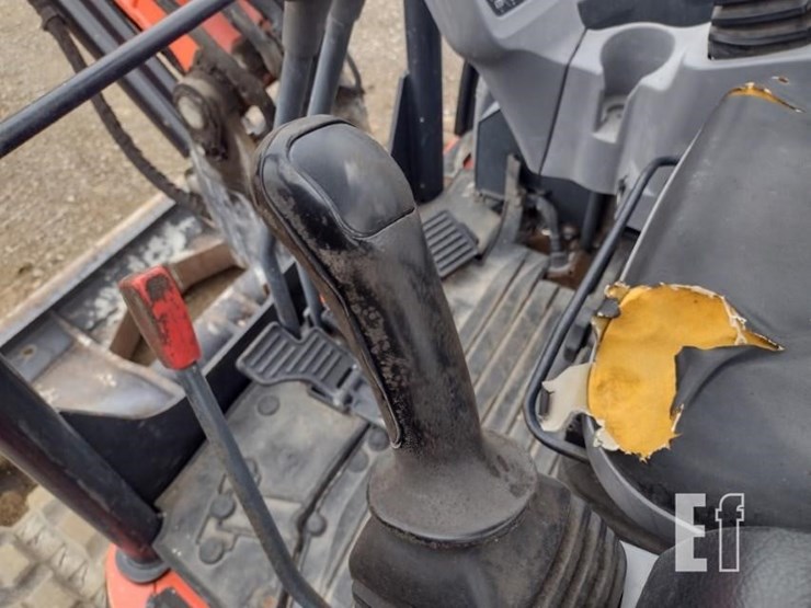 2019-kubota-u55-4-image-11