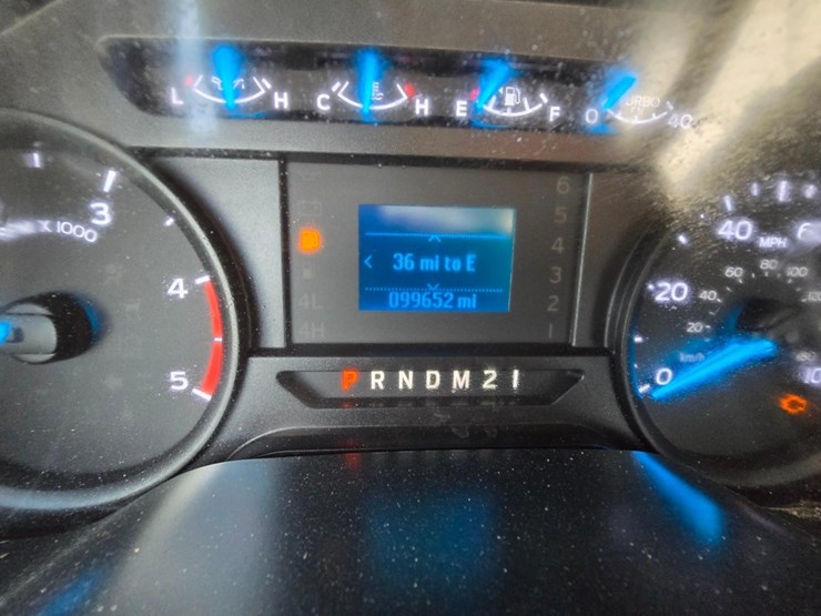 2017-ford-f550-image-31