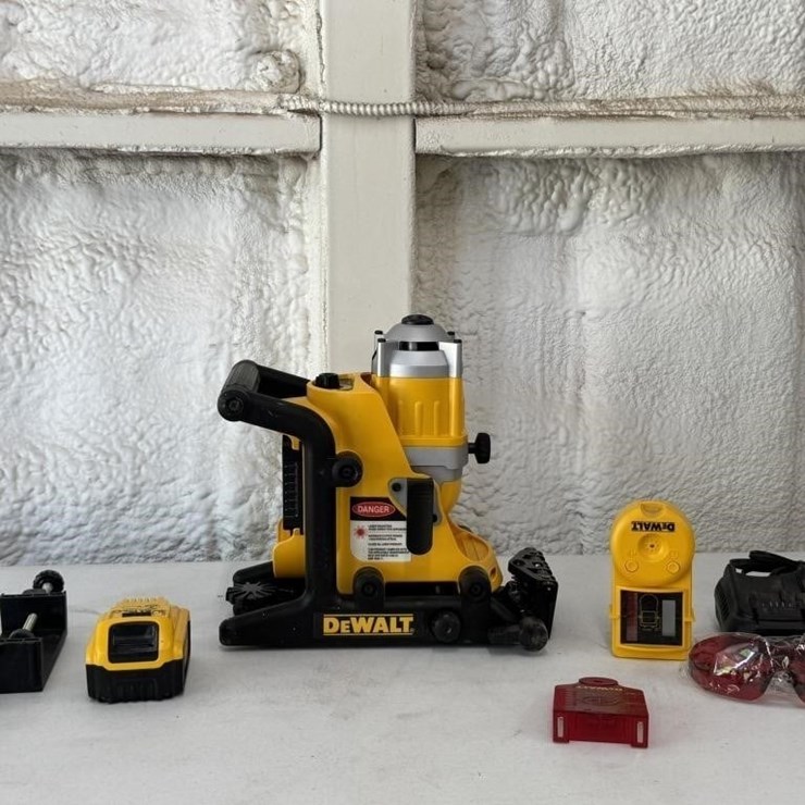 DeWalt 18-Volt Cordless Rotary Laser Level