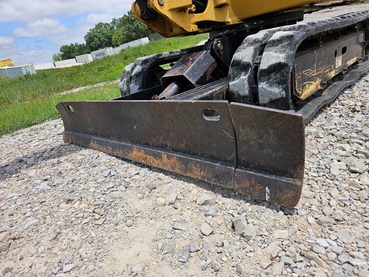 caterpillar-301.7-image-50