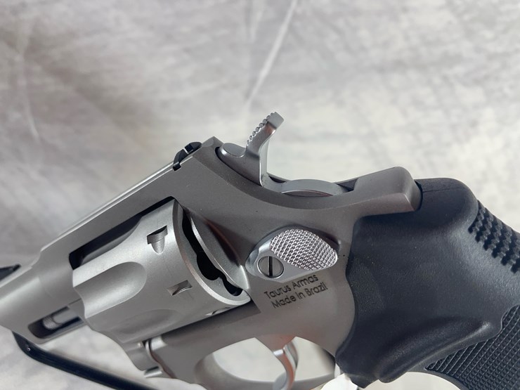 #4378-•-taurus-model-942-22-wmr-revolver,-sn:-ahd909852-image-13