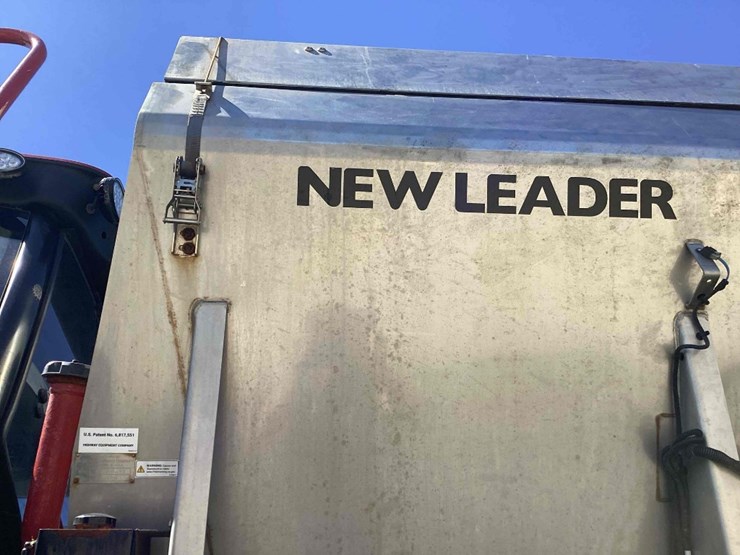 2021-case-trident-5550-spreader-image-19