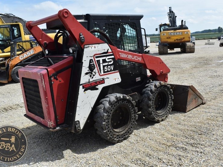 2017-takeuchi-ts50v-image-14