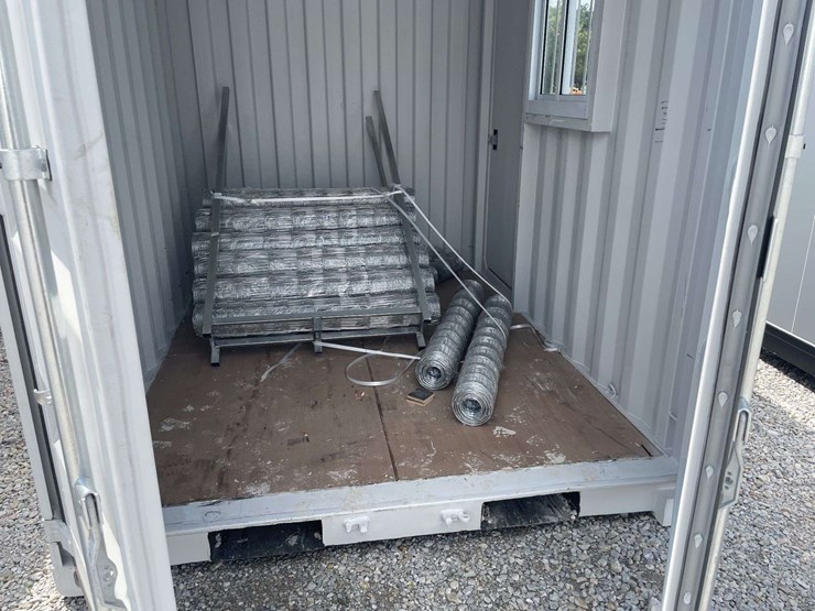 10-ft-small-shipping-container-image-11