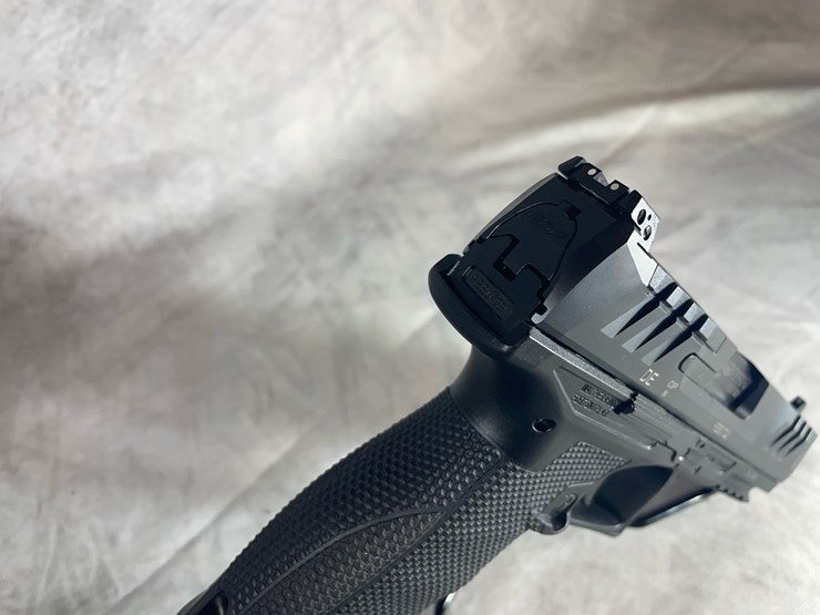 #4394-•-walther-pdp-9mm-luger-pistol,-sn:-feb0722-image-7