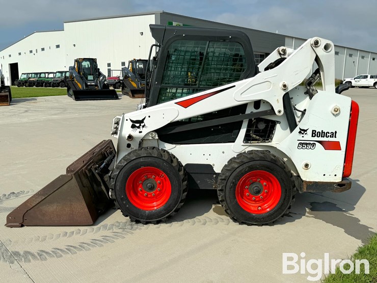 2017-bobcat-s590-image-7