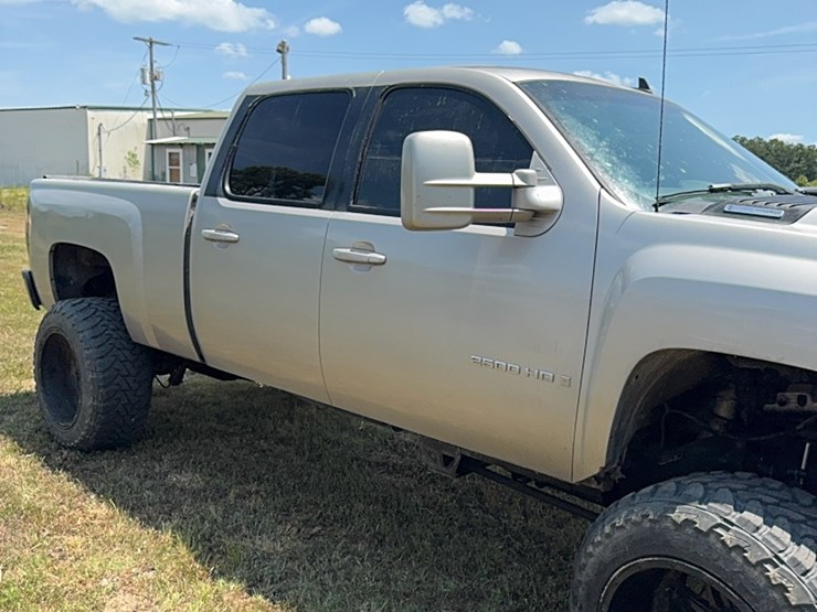 2007-chevrolet-2500-image-5