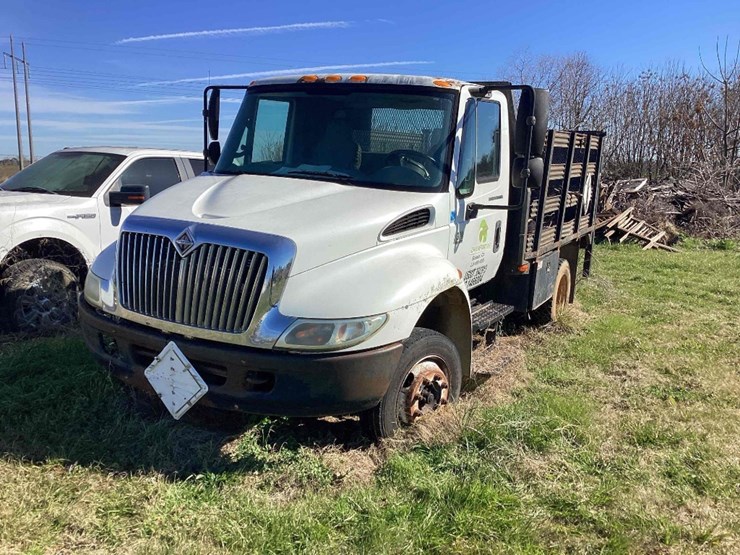 2003-international-durastar-4300-image-2