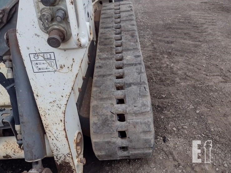 2020-bobcat-t595-image-27