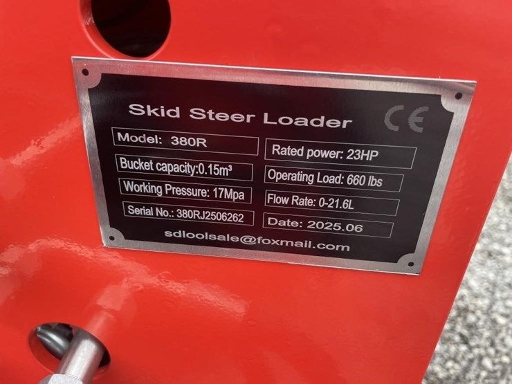 new-mms-skid-steer-loader-image-5