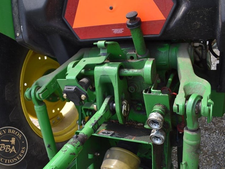 2007-john-deere-5203-image-40