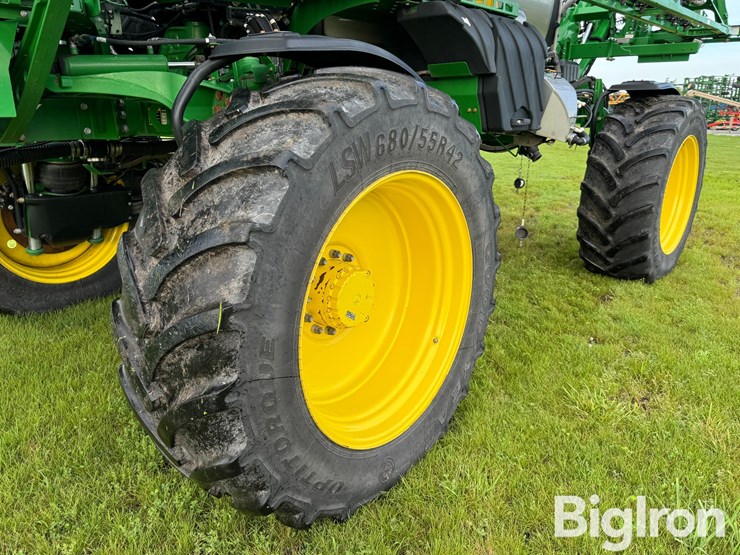 2019-john-deere-r4038-image-15