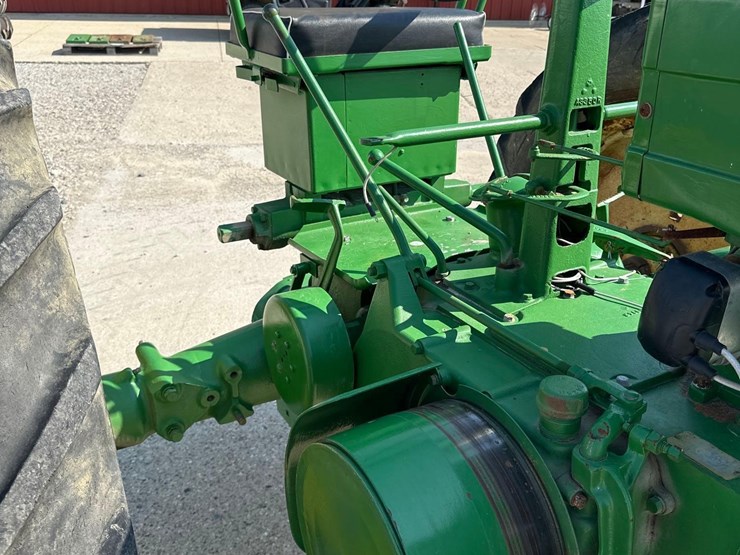 john-deere-a-image-5