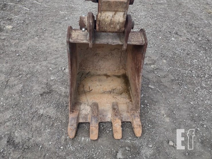 2021-hitachi-zx26u-5-image-14
