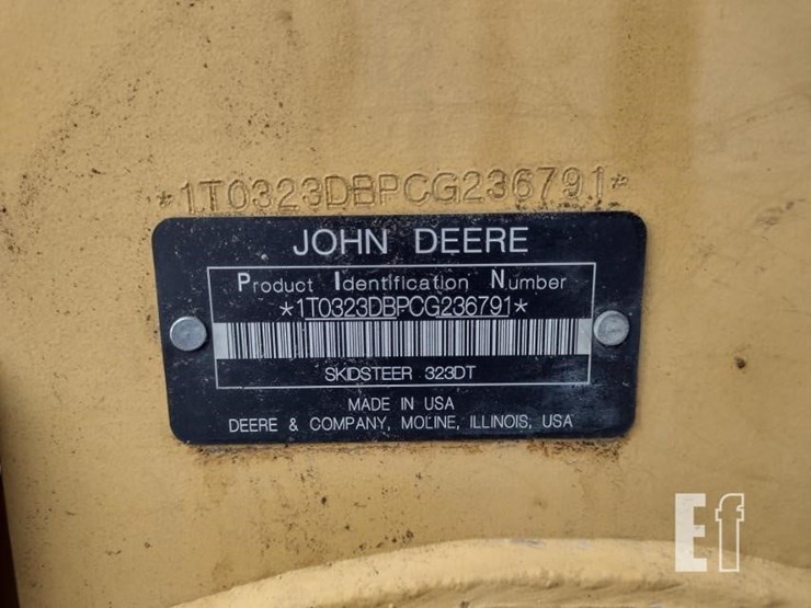 deere-323d-image-5