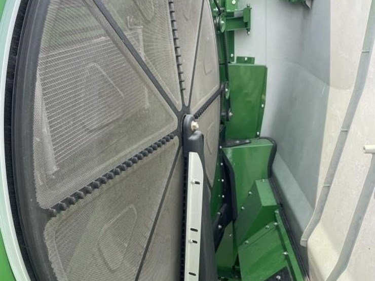 2015-john-deere-s660-image-41