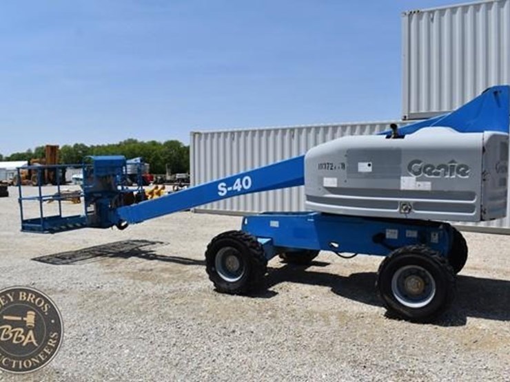 2015-genie-s40-image-4