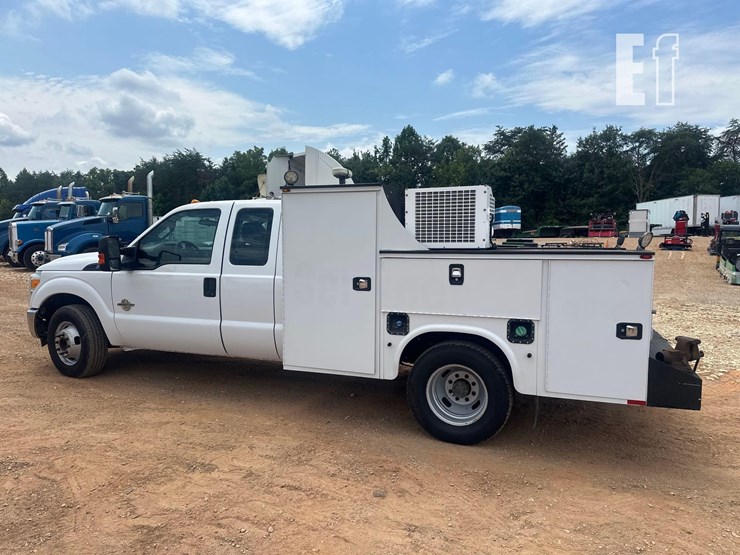 2015-ford-f350-image-9