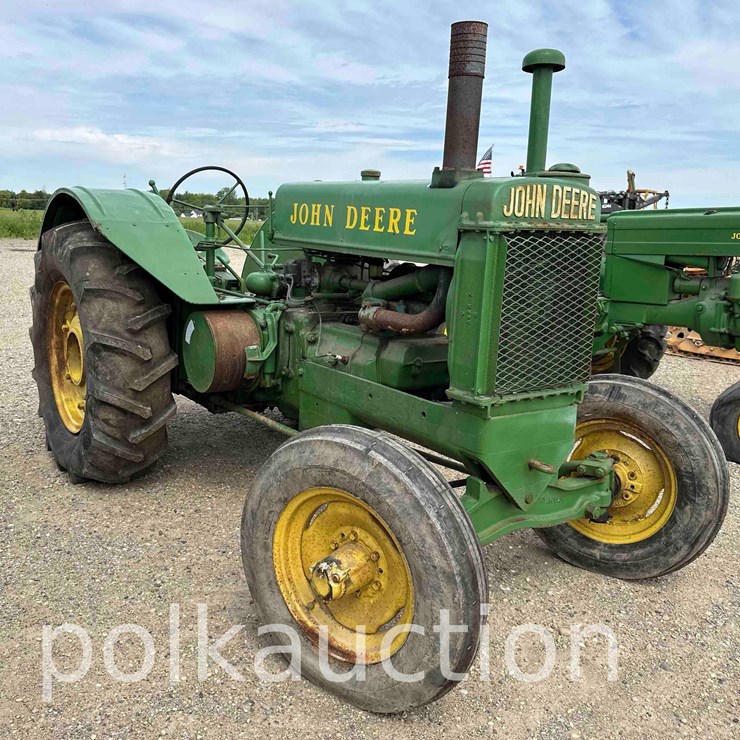 JOHN DEERE AR